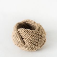Load image into Gallery viewer, Monkey Knot Planter
